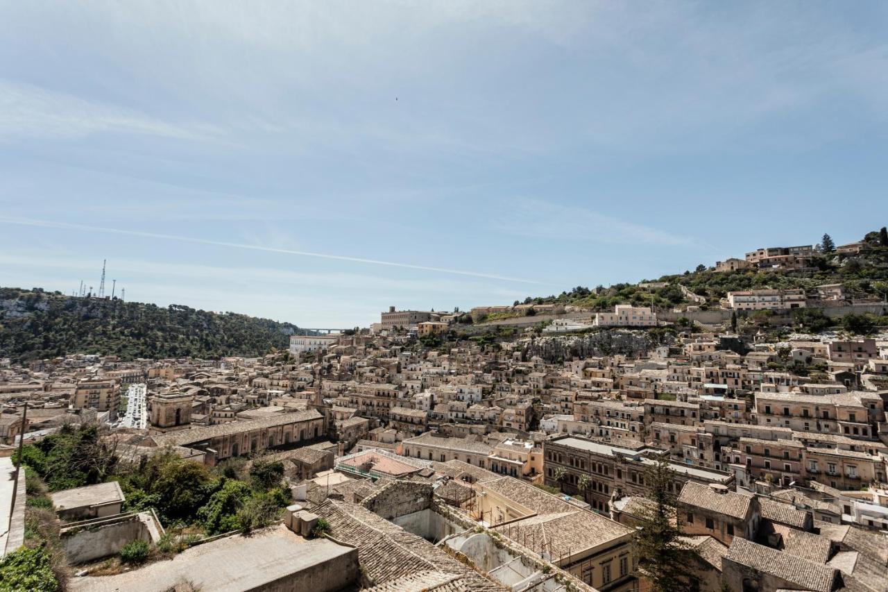 Mura Di Pietra Modica Buitenkant foto